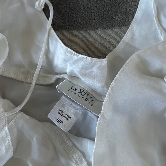 NEW White Satin Babydoll Slip – Luxurious & Lightweight ✨ - Picture 2 of 2